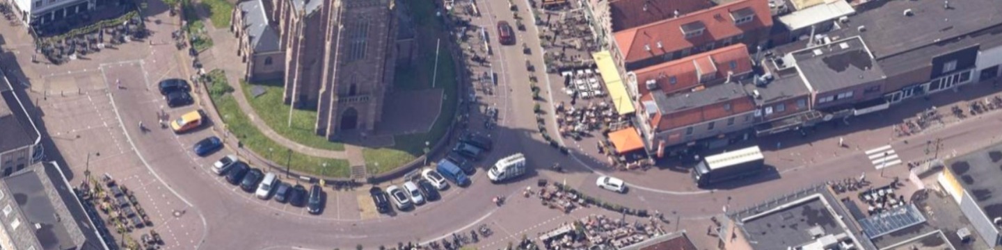Bovenaanzicht van de Markt in Schagen